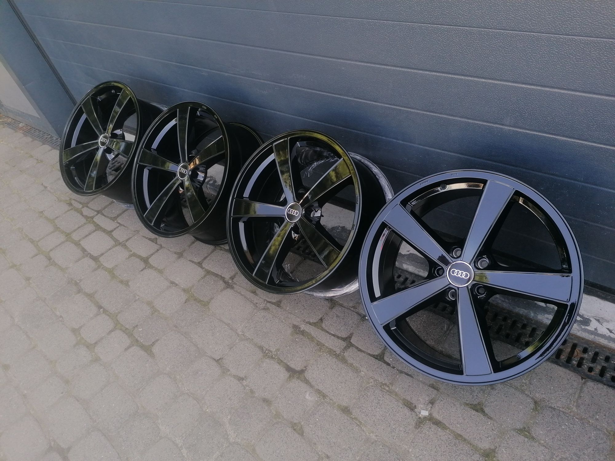 Felgi alu 5x112 19" 8,5J ET35 Dieve, Audi, A5, A6C7, A4B9, Q5,