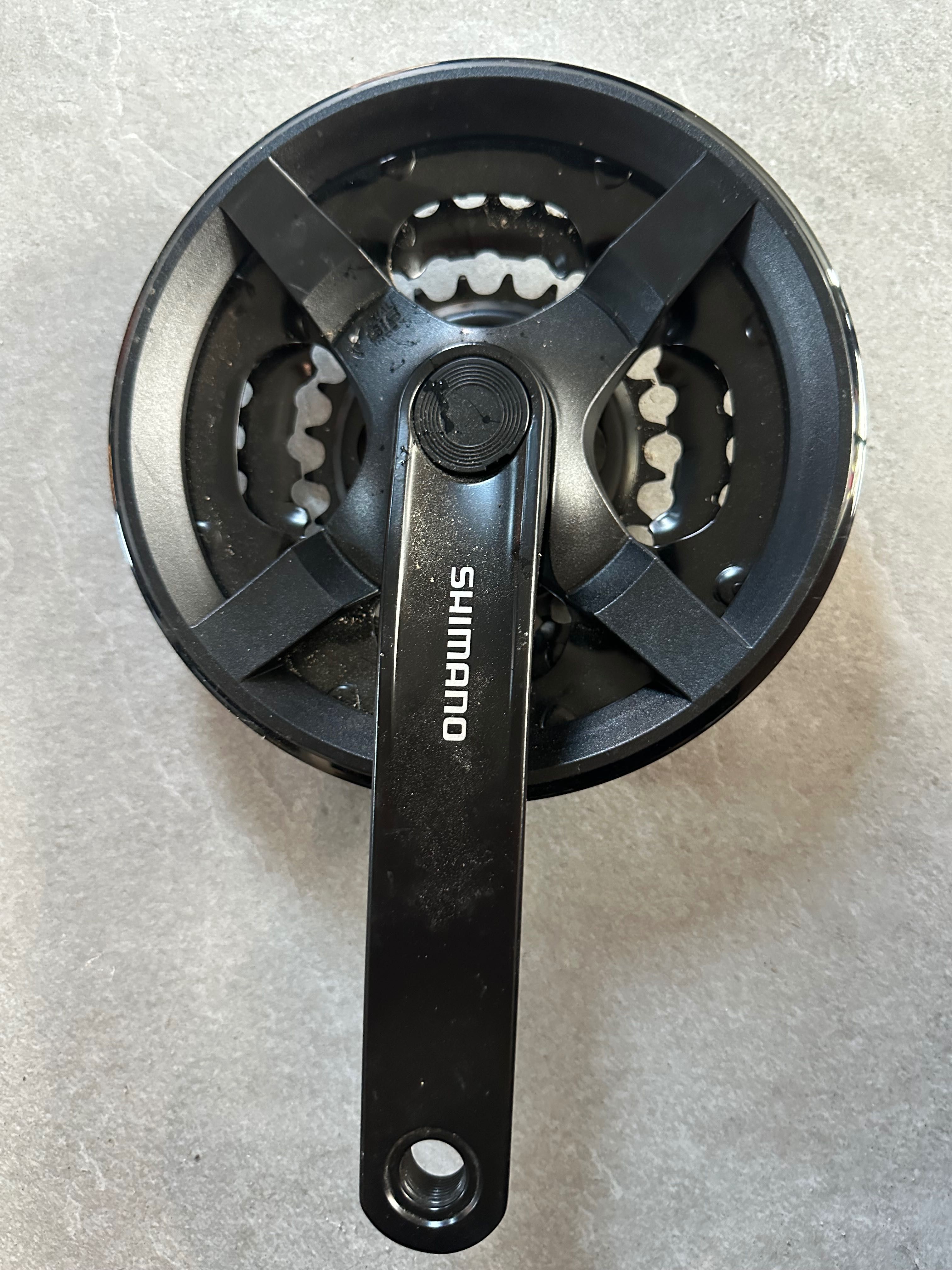 Korba rowerowa Shimano z zębatka FC-TY301 – nowa