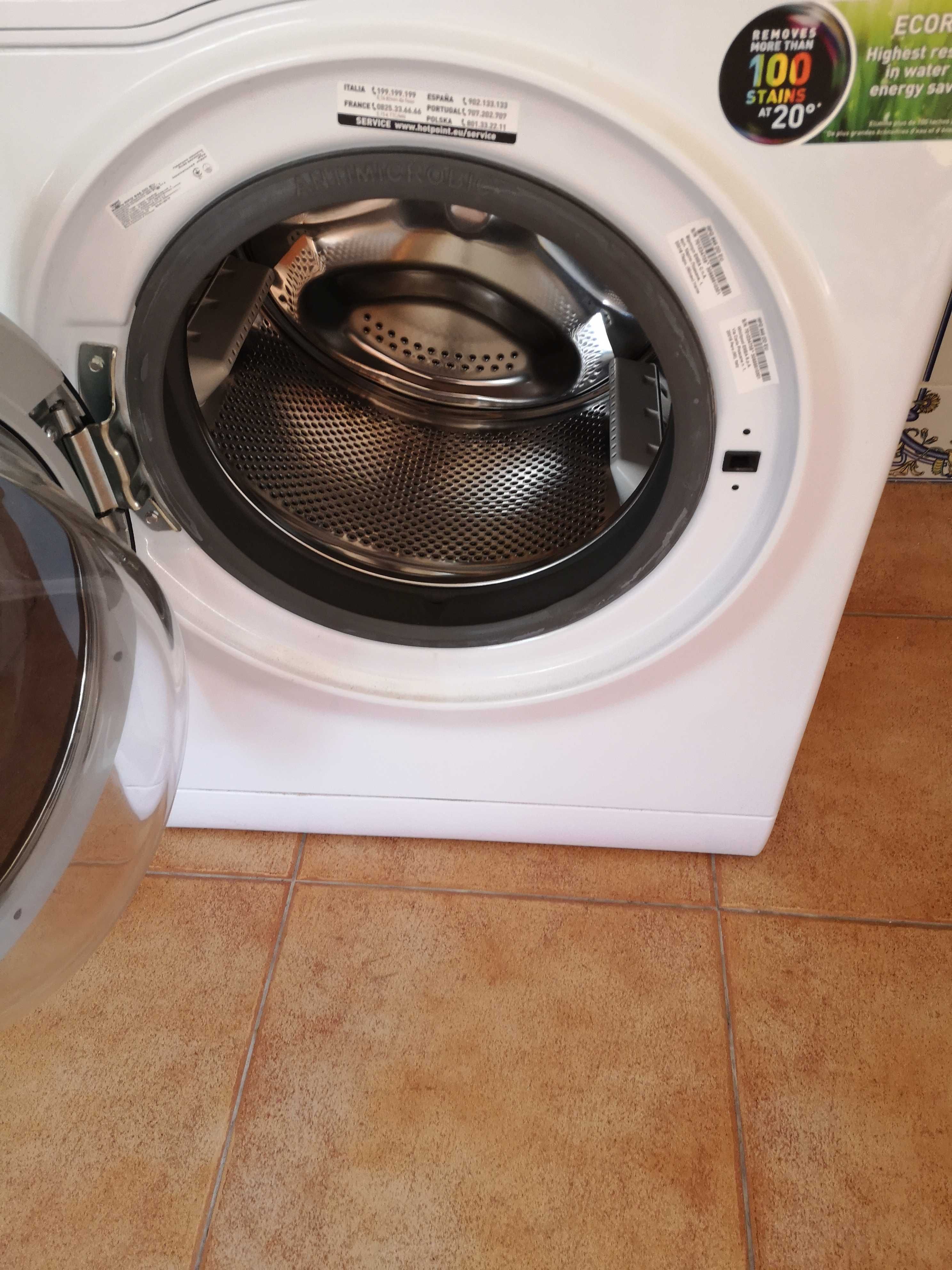 Máquina de lavar roupa Hotpoint Ariston