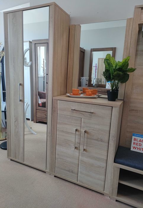 BLACK RED WHITE przedpokój GO - Wyprzedaż ekspozycji !!!