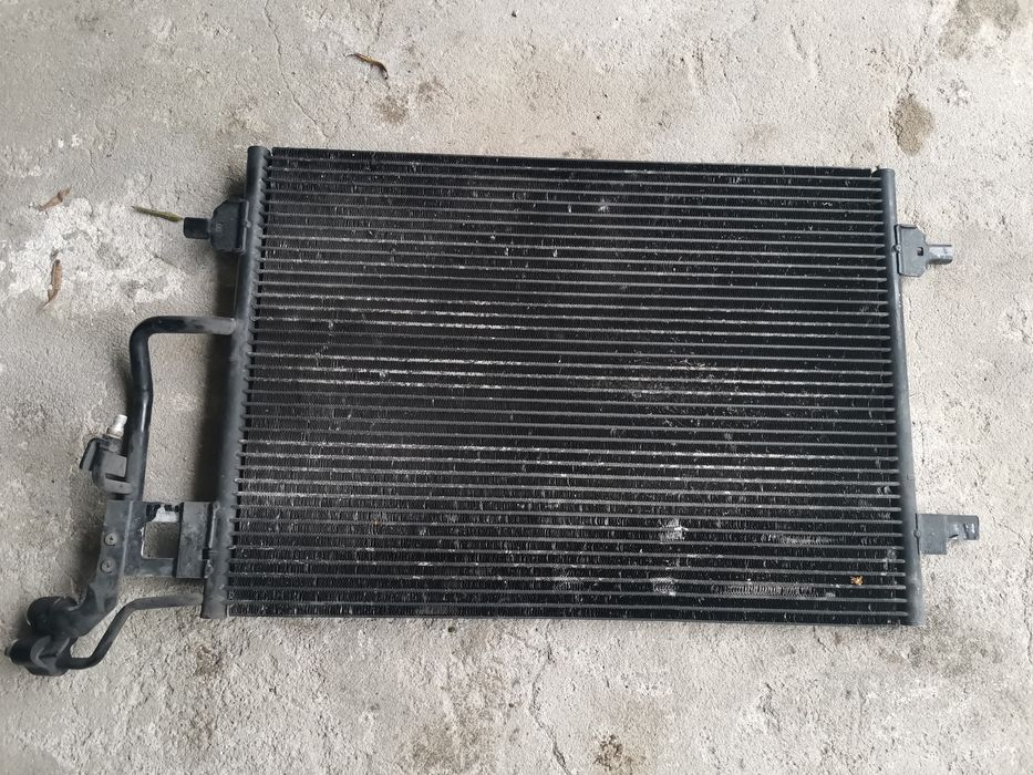 Chłodnica klimatyzacji vw Passat b5