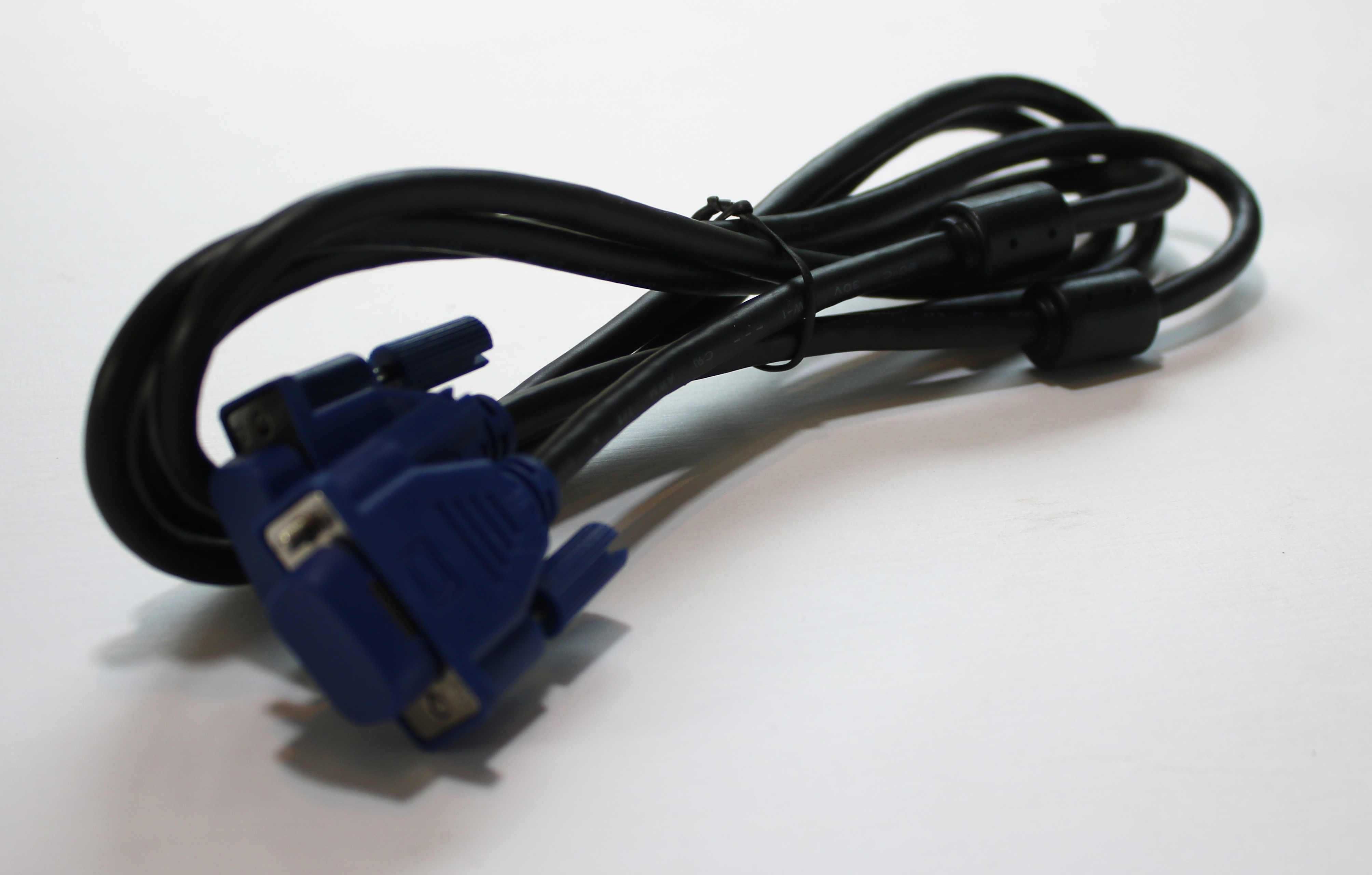 Kabel D-SUB (VGA)