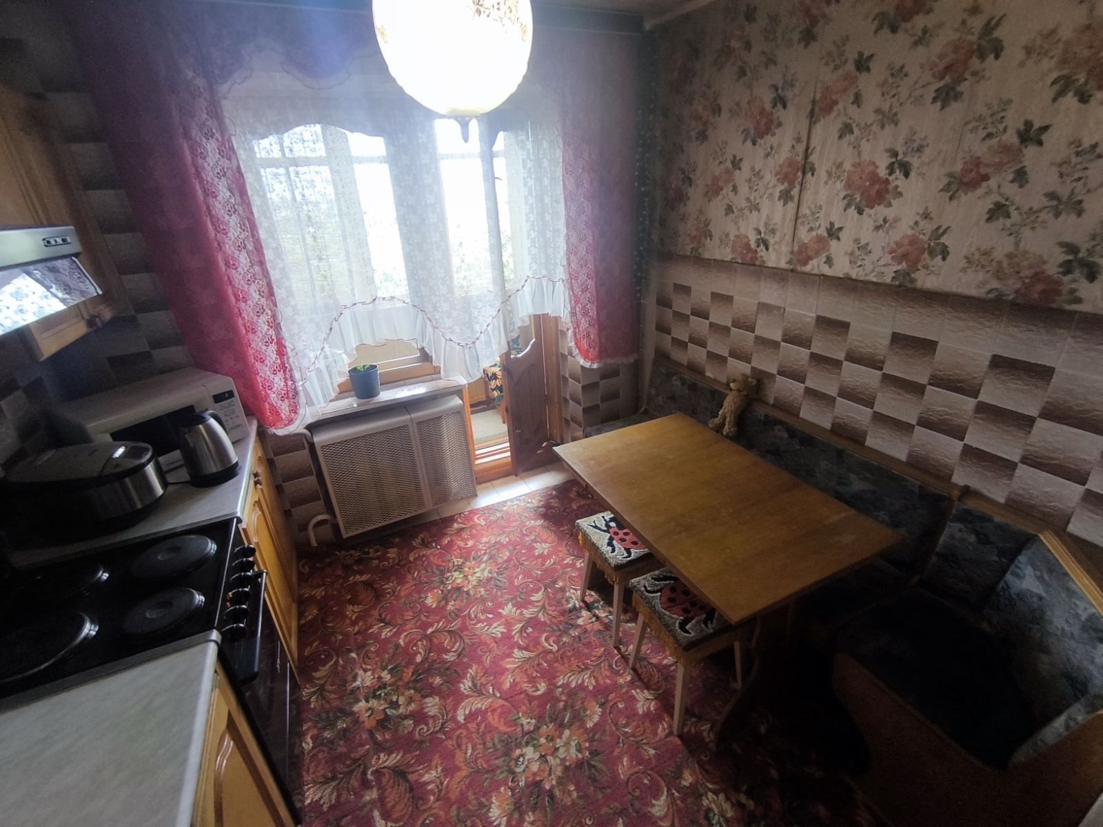 Продам 3-х кімнатну квартиру в місті Біла церква.