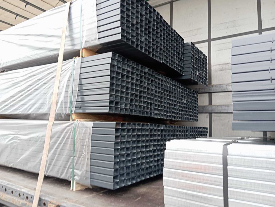 Słupek ogrodzeniowy 60x40x1,2x 200 cm - ocynk + RAL - producent