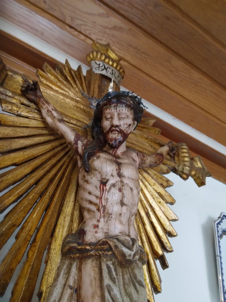 Crucifixo em madeira talha dourafa