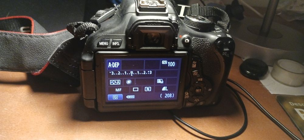 Canon 600D mais lente do kit