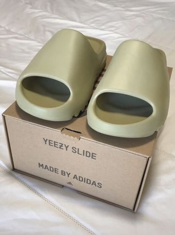 Yeezy Slide Adidas