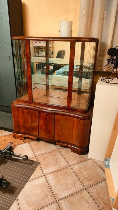 Sprzedam witrynę art deco - serwantka - kredens - retro