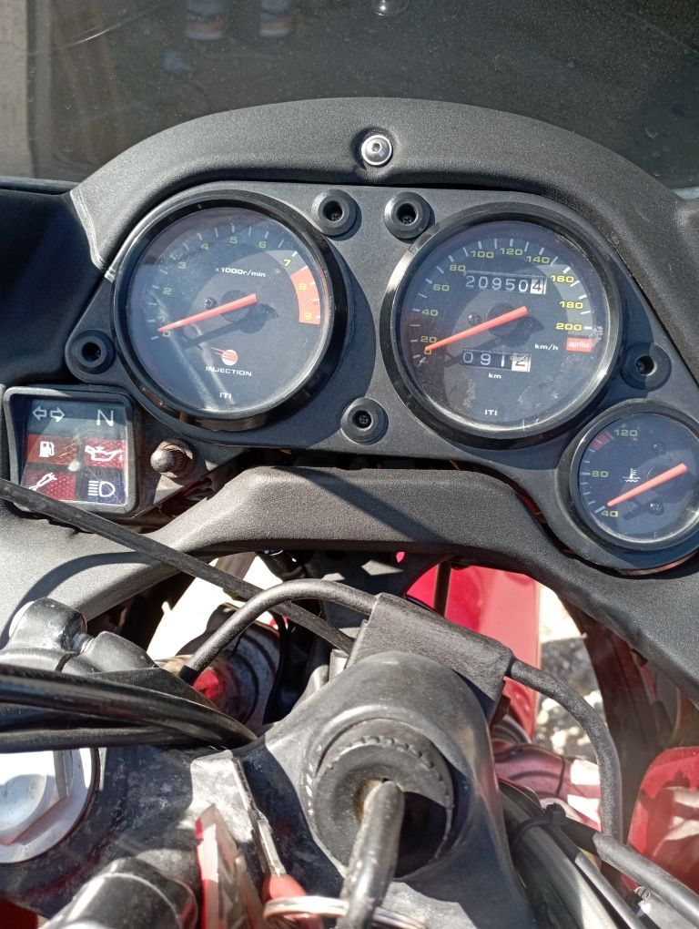 Aprilia pegaso injeção motor rotax 650i Carta A2