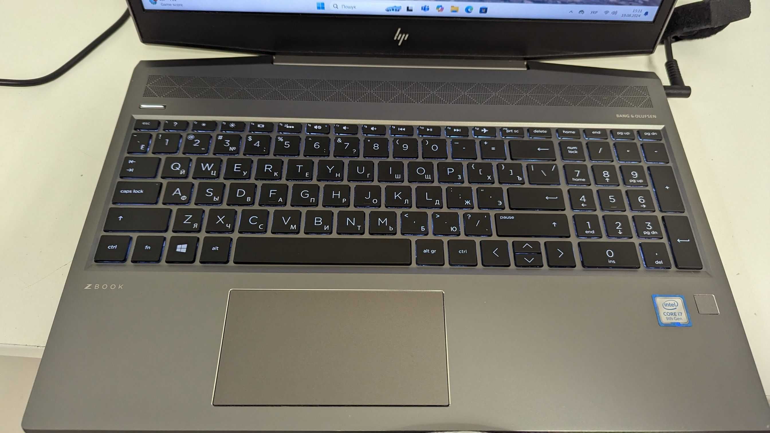 HP Zbook 15v G5 I7-9750H 32Gb RAM SSD 512Gb+2Tb HDD NVIDIA P600 4Gb