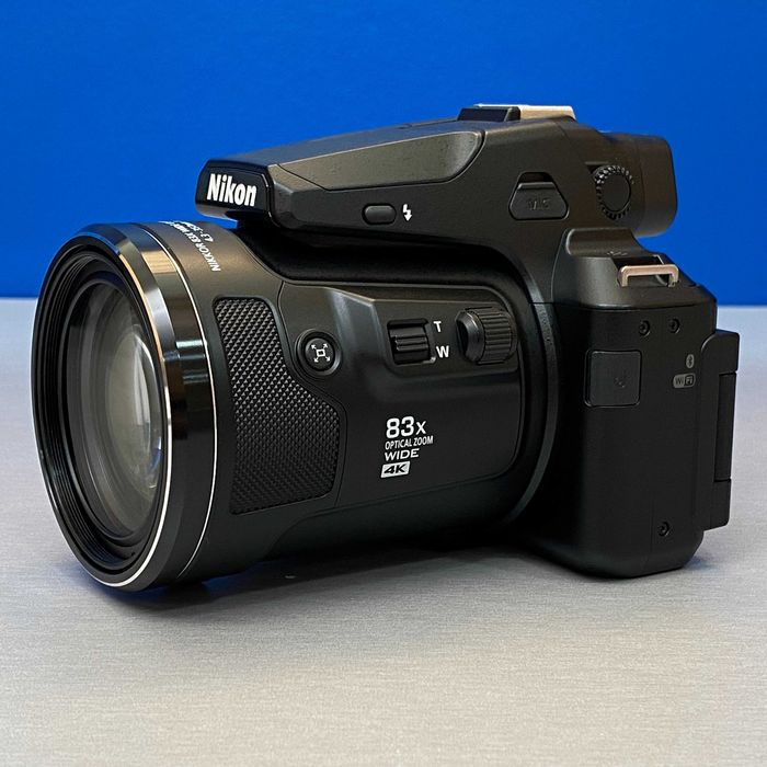 Nikon Coolpix P950 (16MP - 83x Optical Zoom)