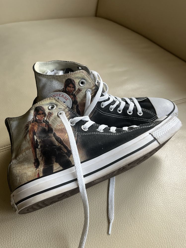 Converse all stars Tomb Rider