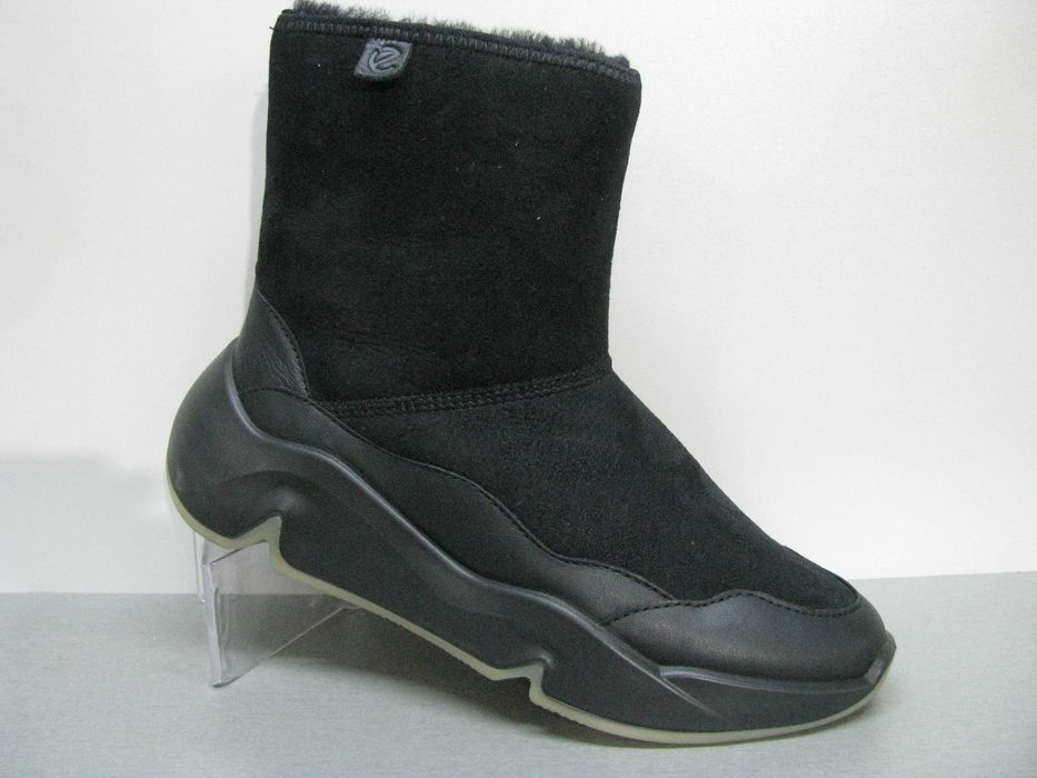 Полусапоги ECCO CHUNKY SNEAKER W 203203/51052