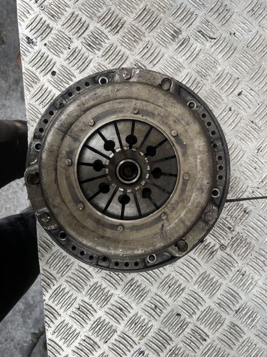 Сцепление 2.3 бенз Mercedes w163 ml год 03 мерседес мл 163