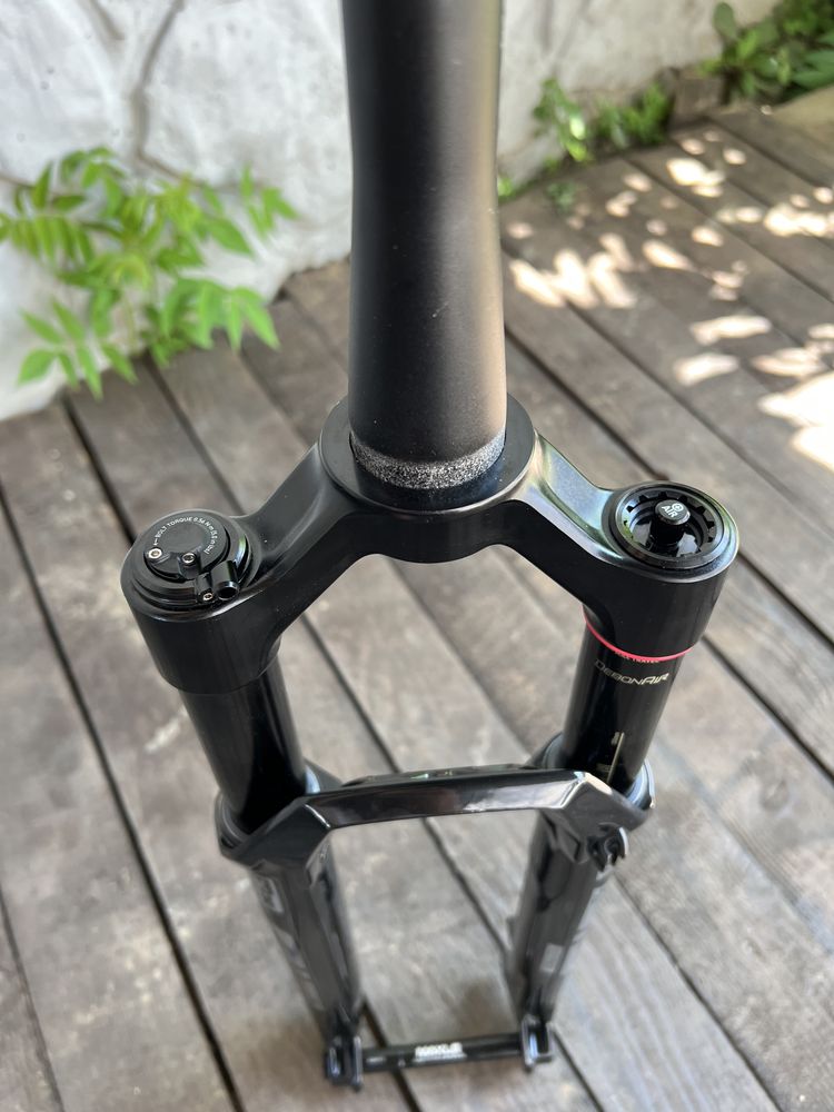 Нові вилки 29 Boost Rock Shox Sid Sl , Sl Select+ , Sl Ultimate