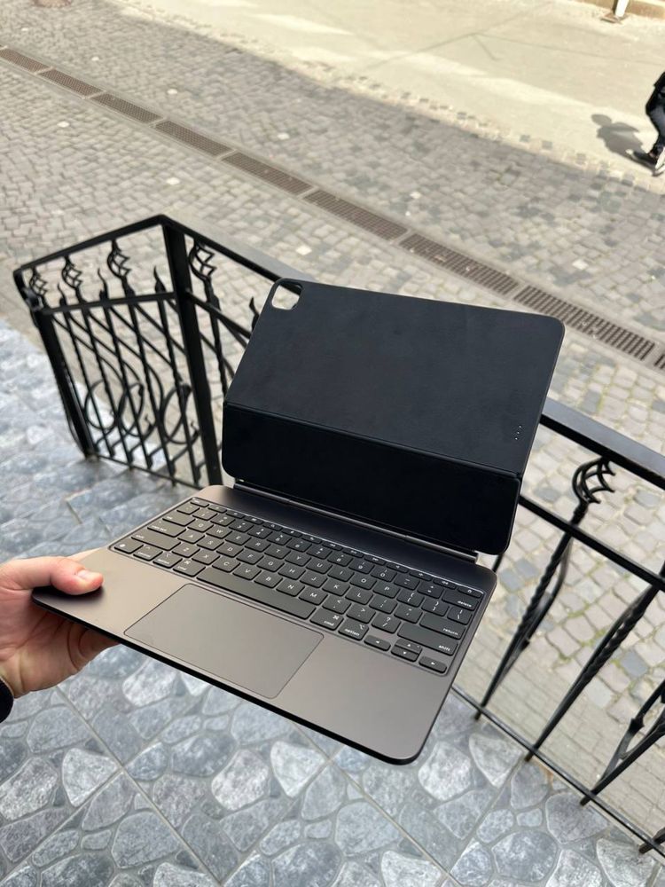 Нова Apple клавіатура Magic KeyBoard M4 13" Black MWR53 NEW Open Box