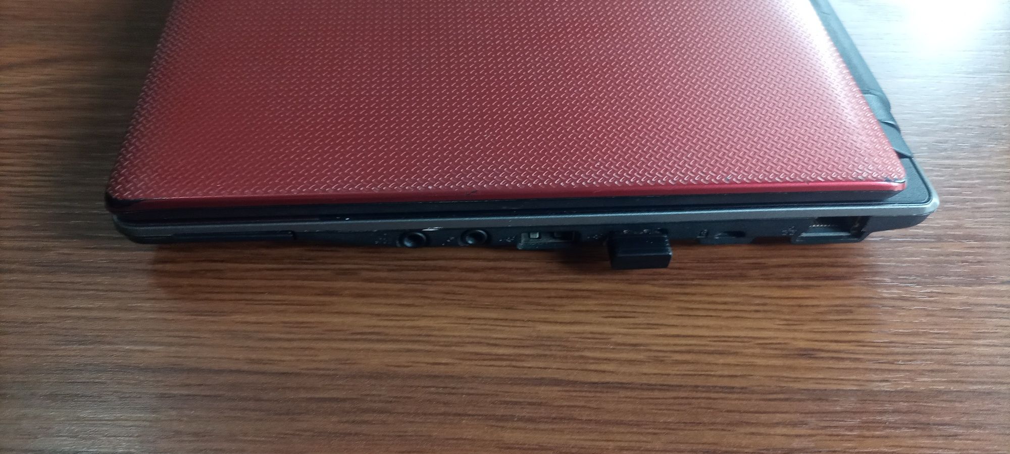 Acer aspire 1830T TimelineX