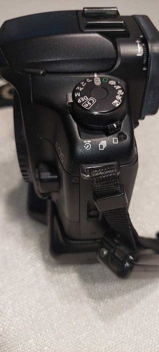 Canon EOS 30 (Analogowy)