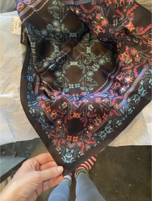 Хустка з натурального шовку від roksolana bogutska