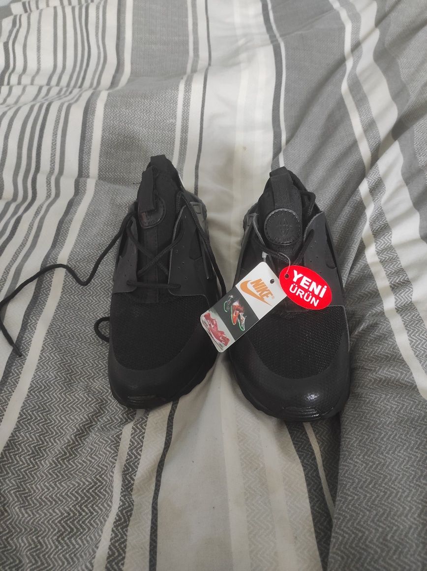 Buty Czarne Nike Huarache