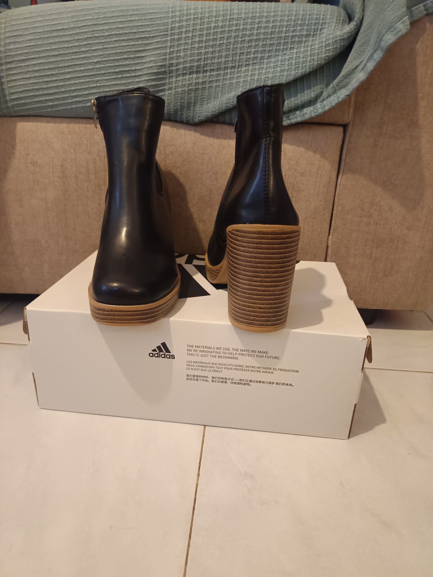 Bufalo-botas de salto pretas