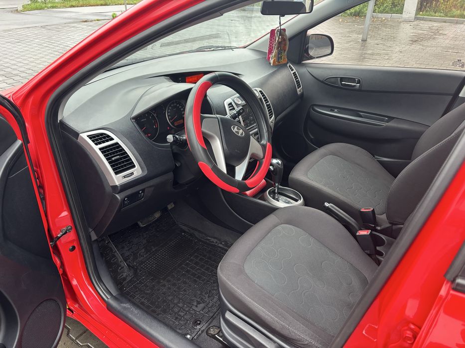 Hyundai I20 1.4 автомат