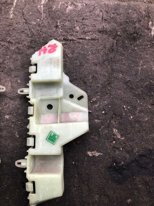 Opel Mokka X LIFT Ślizg Mocowanie Błotnika Zderzaka RH Prawy