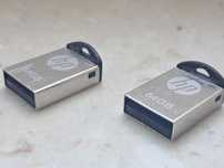 Pendrive HP v222w 64 GB (dwie sztuki)