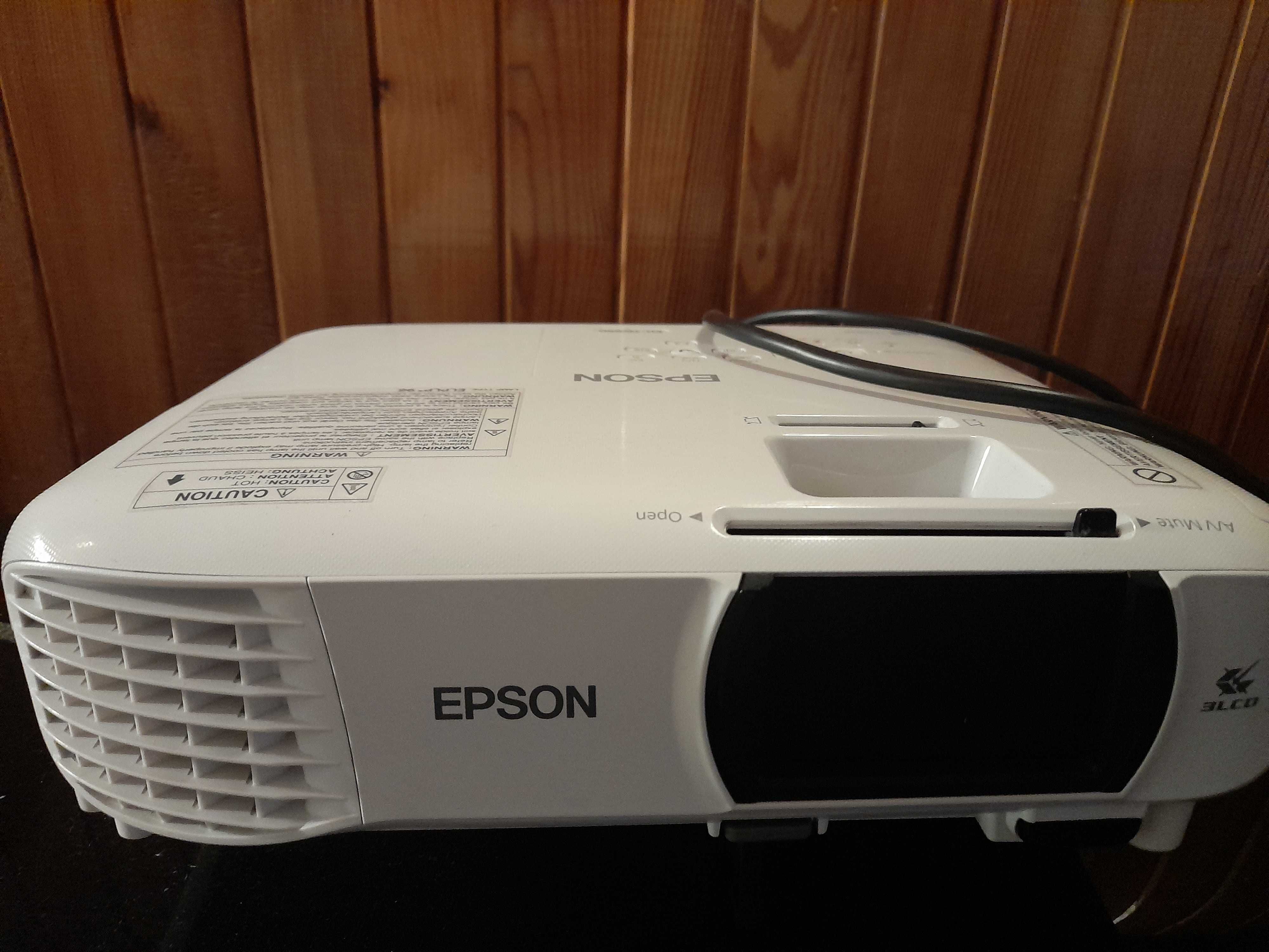 Projektor EPSON TW-650