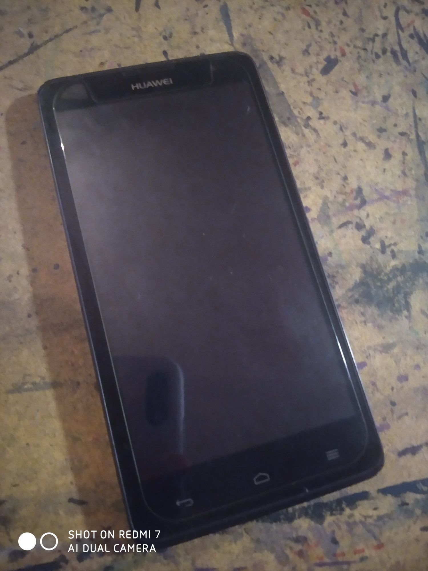 HUAWEI C8816d мобильный телефон на запчасти