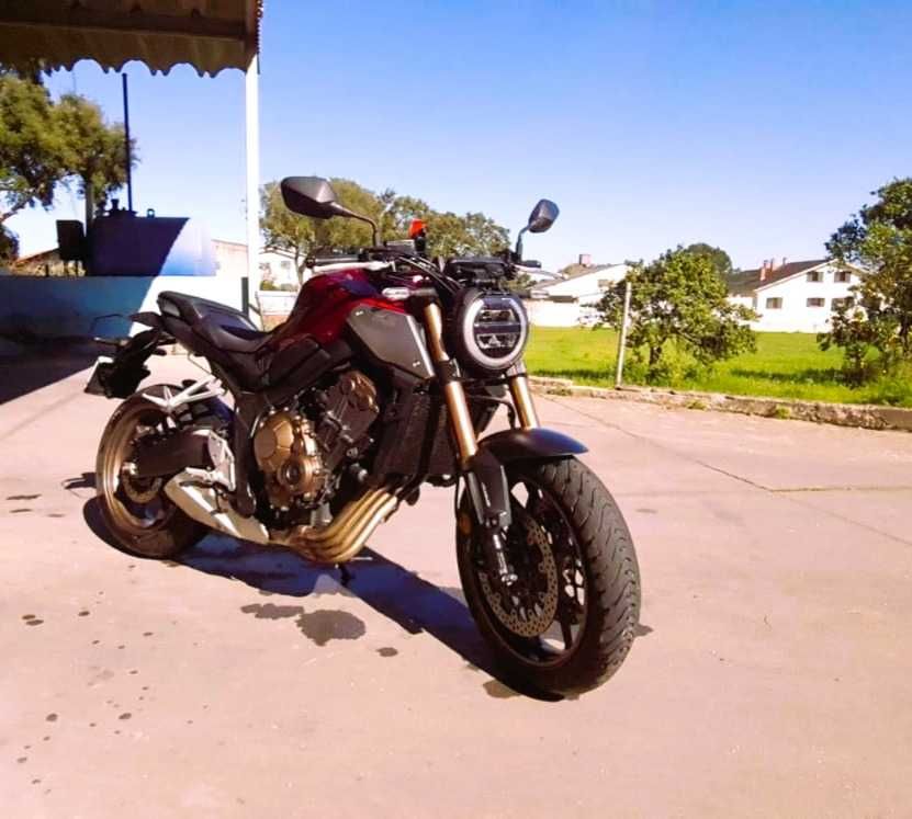 Honda CB650R 2019