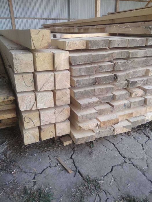 Лата Доска Брус Пиломатеріали