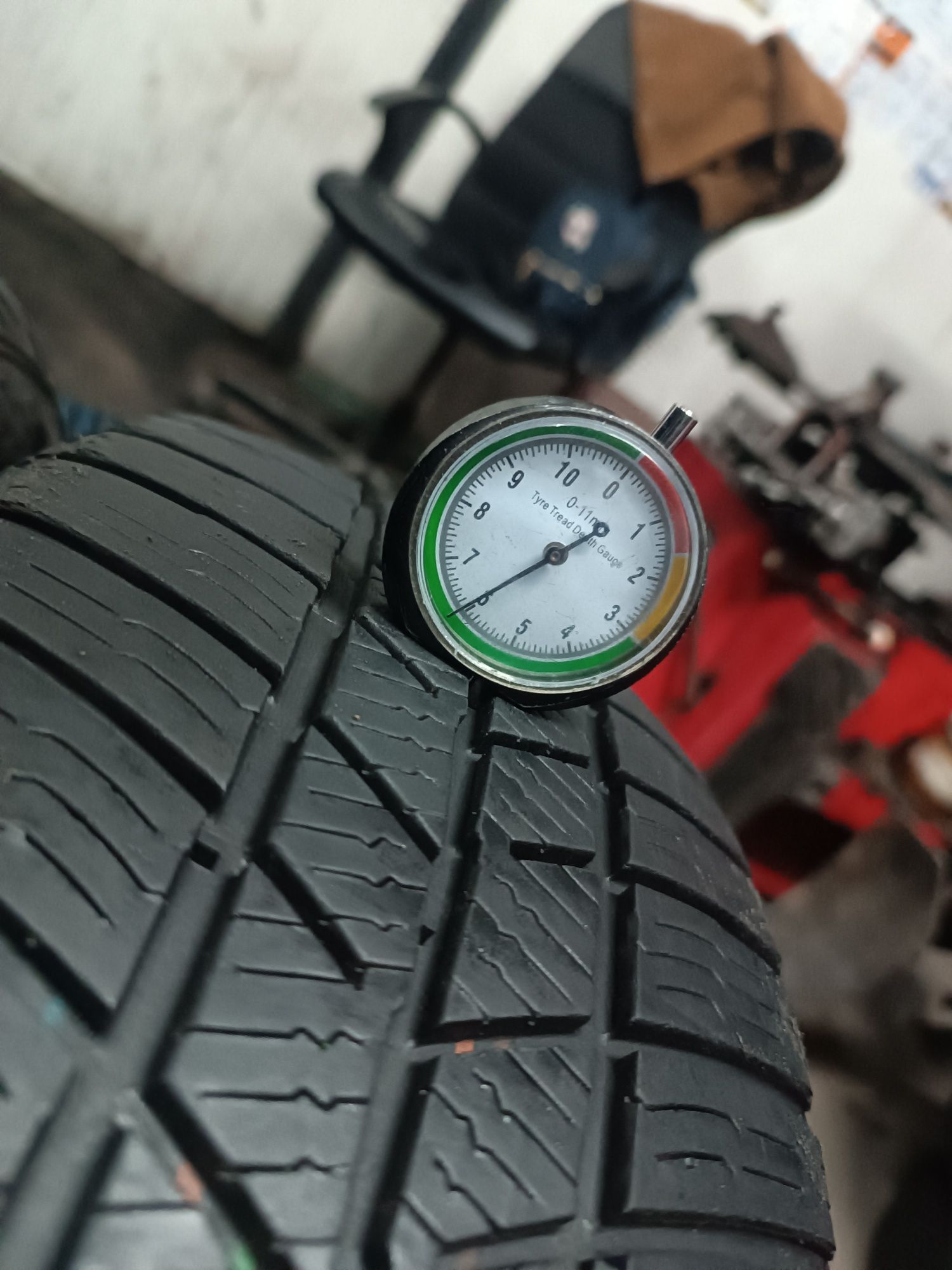 185/60R15 Dwie opony zimowe Barum 19r