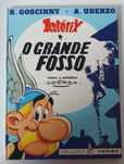 Livro Astérix - O Grande Fosso -  capa rígida - edição Verbo 1985