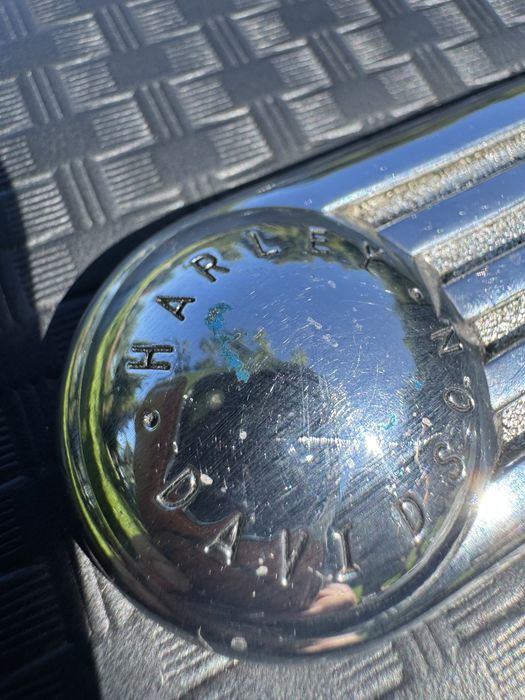 Продам шкіряний кофр на мотоцикл Harley Devidson