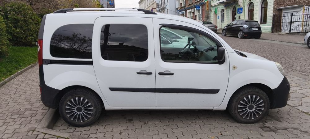 Автомобіль Renault Kangoo 2009 р.в.