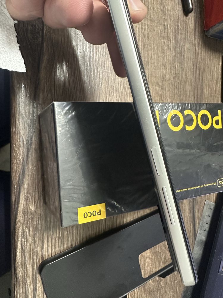 Смартфон Xiaomi Poco F4 8/256GB