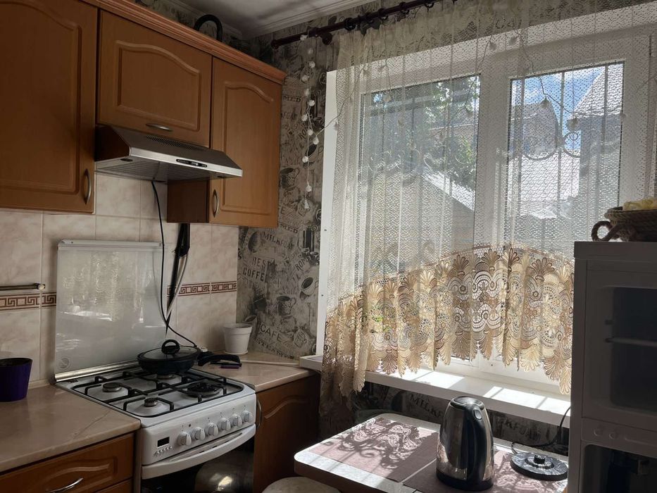 Здам 2х кімнатну в Самому центрі з ремонтом і новими меблями