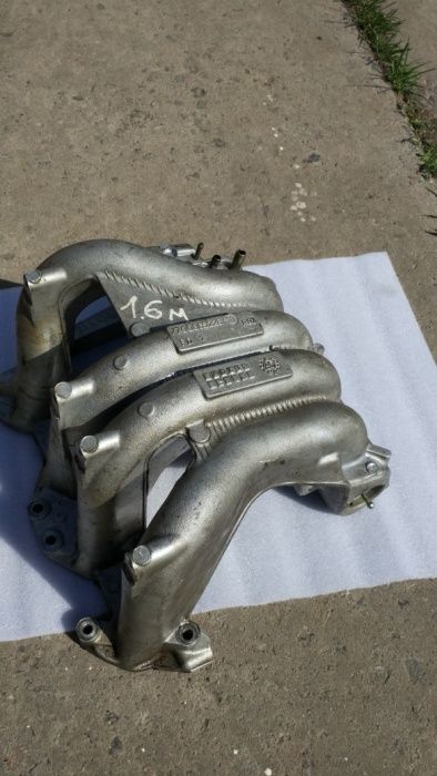 Впускной коллектор RENAULT MEGANE I 1,6 8V 7700865228