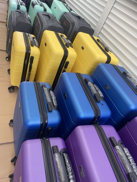 Чемоданы полипропелен Запорожье