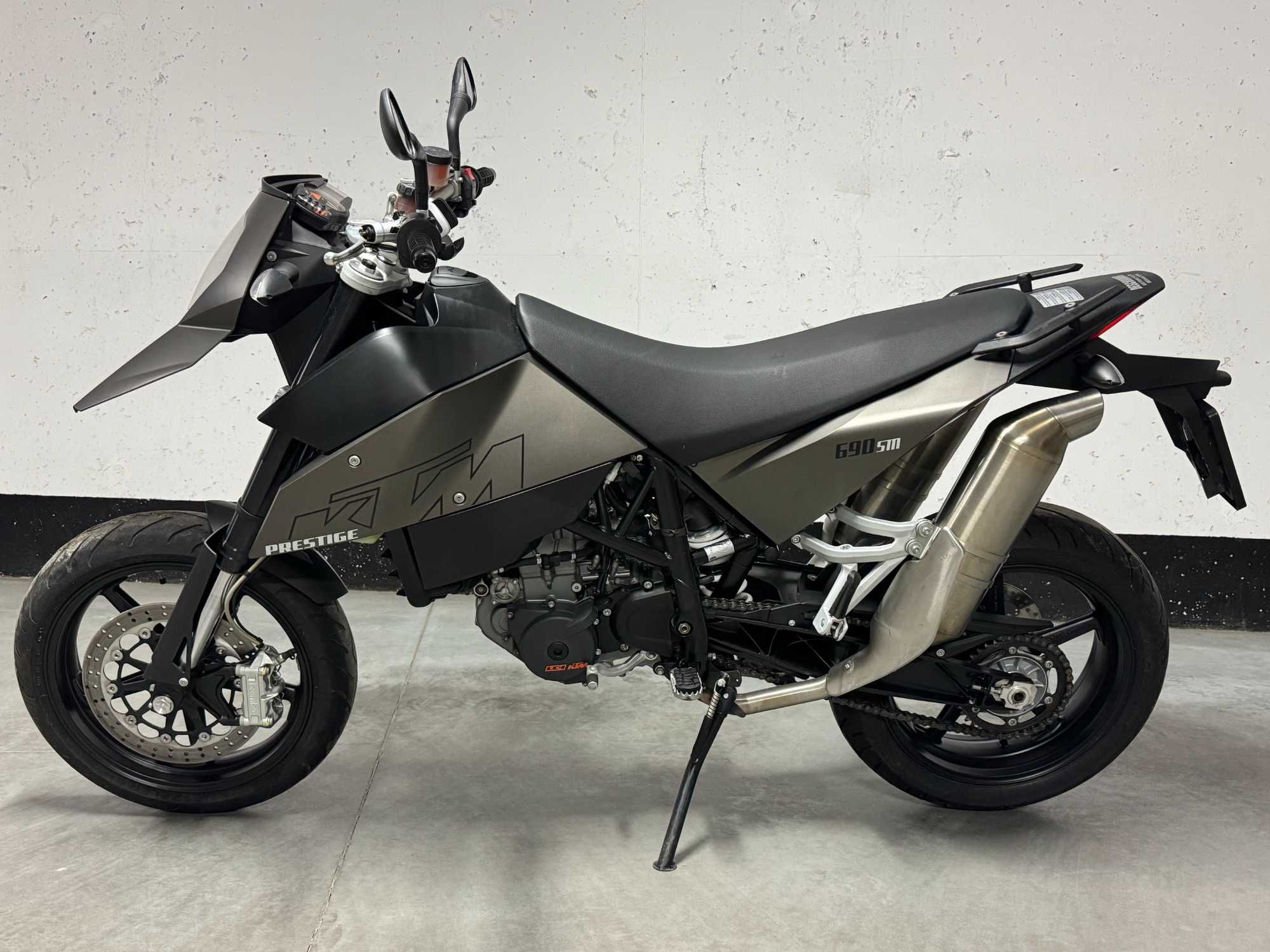 KTM 690SM Prestige, 2008, 15000km