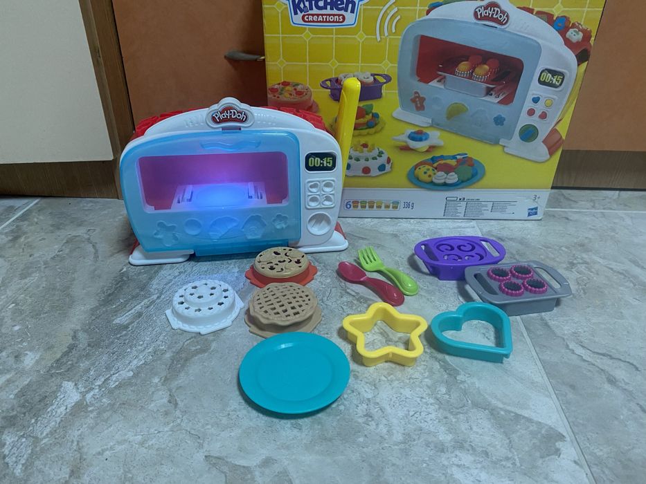 Play-Doh Чудо-печь