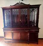 Louceiro de sala de jantar