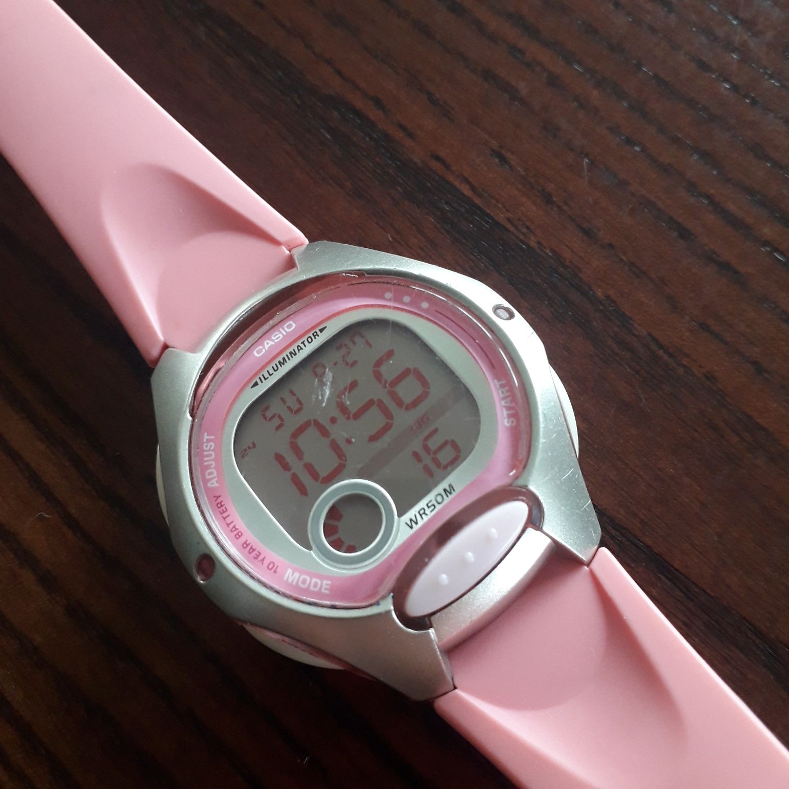 CASIO LW-200 zegarek elektroniczny różowy dla dziewczynki