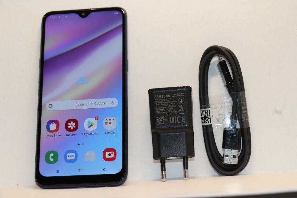 Samsung Galaxy A10s 2019 SM-A107F 2/32GB Blue, отличное состояние!