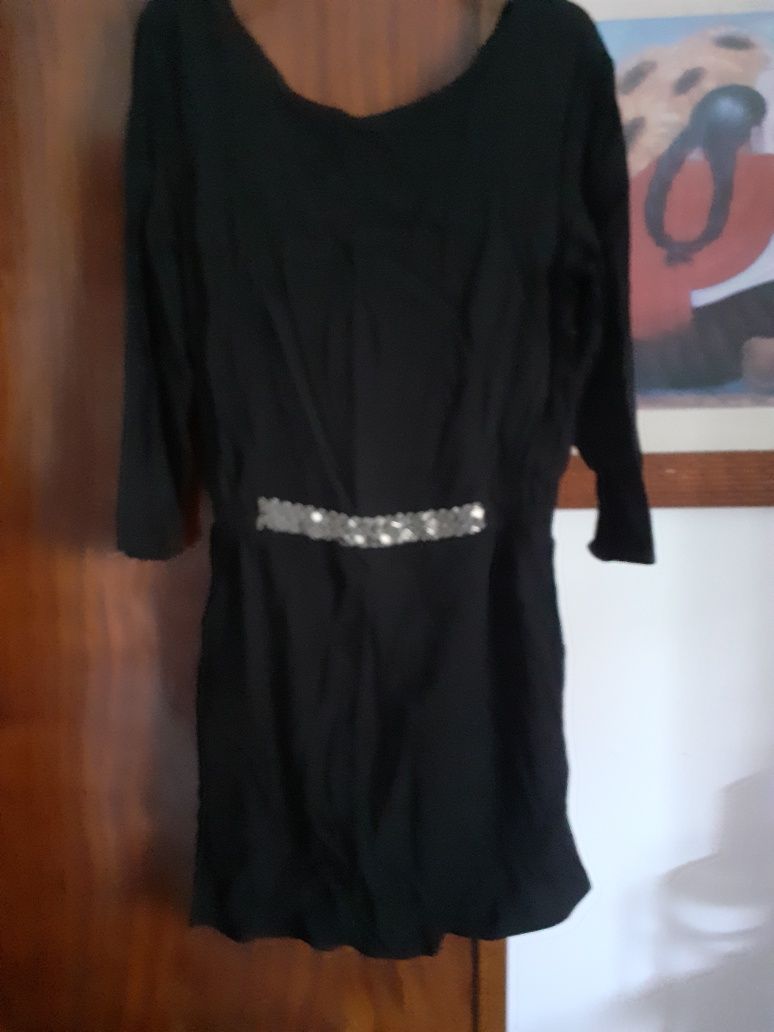 Vestidos usados outros novos