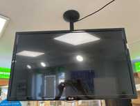 Telewizor z uchwytem 32 cale