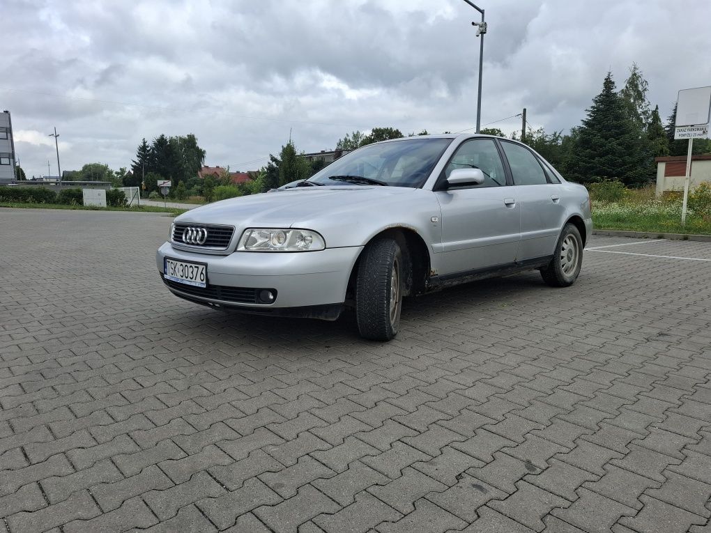 Audi a4 b5 1.6 benzyna