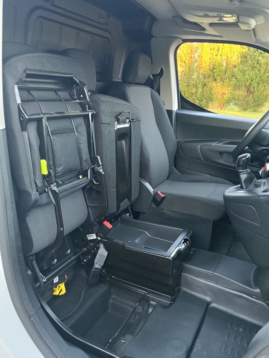 Citroen Berlingo 1.5 hdi  3 Lugares 2020