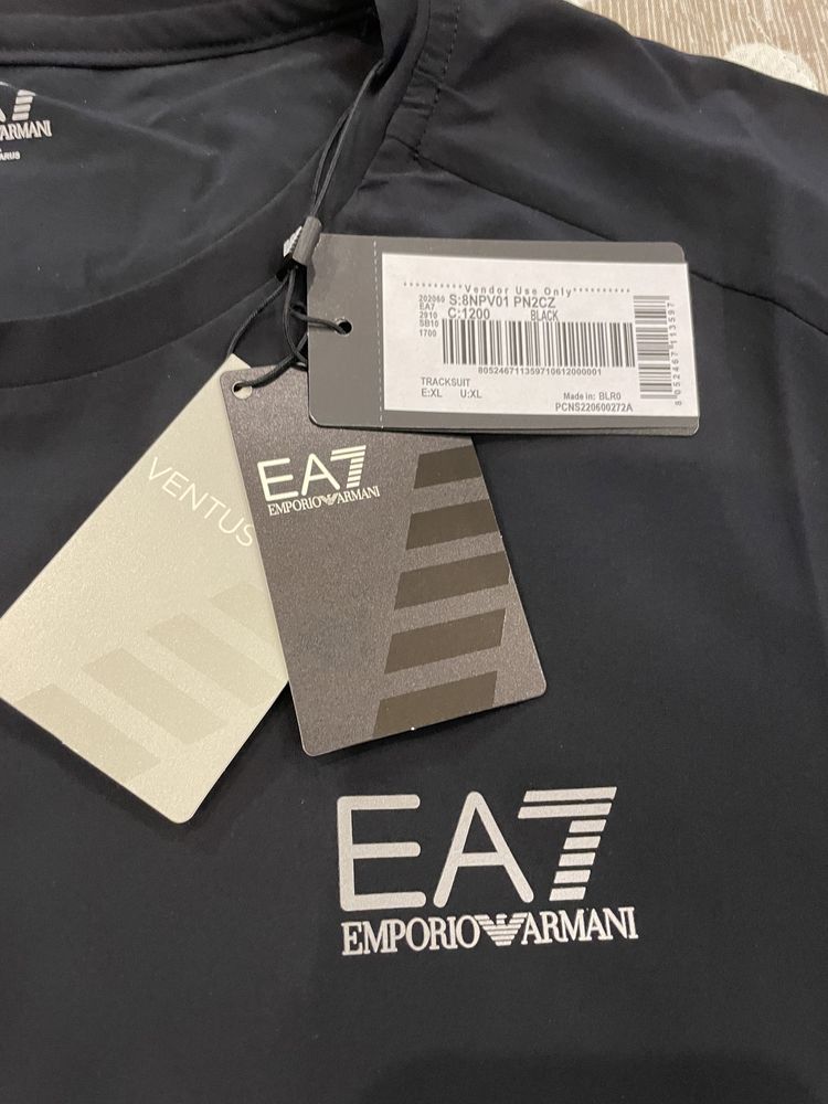 Костюм спортивний футболка шорти XL, XXL EA7 Emporio Armani